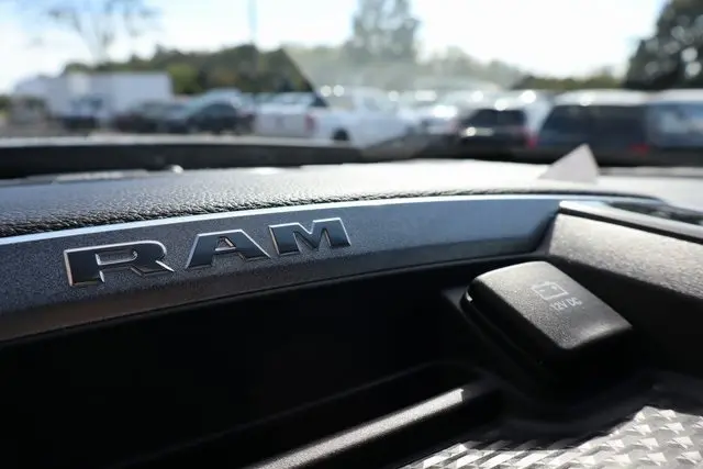2020 Ram 2500 Laramie photo 22