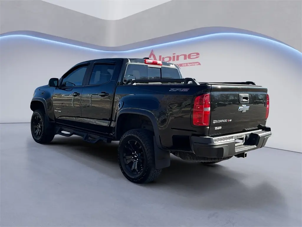 2017 Chevrolet Colorado ZR2 photo 3