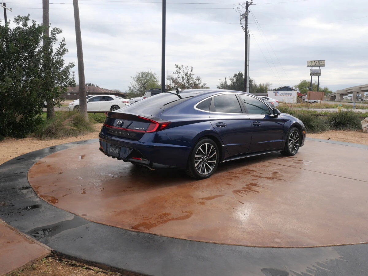 Used 2022 Hyundai Sonata Limited with VIN 5NPEH4J2XNH149399 for sale in San Juan, TX