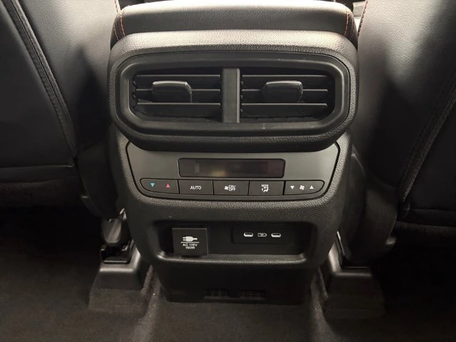 2025 Honda Pilot TrailSport - Photo 18