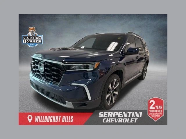 2025 Honda Pilot Touring AWD's photo