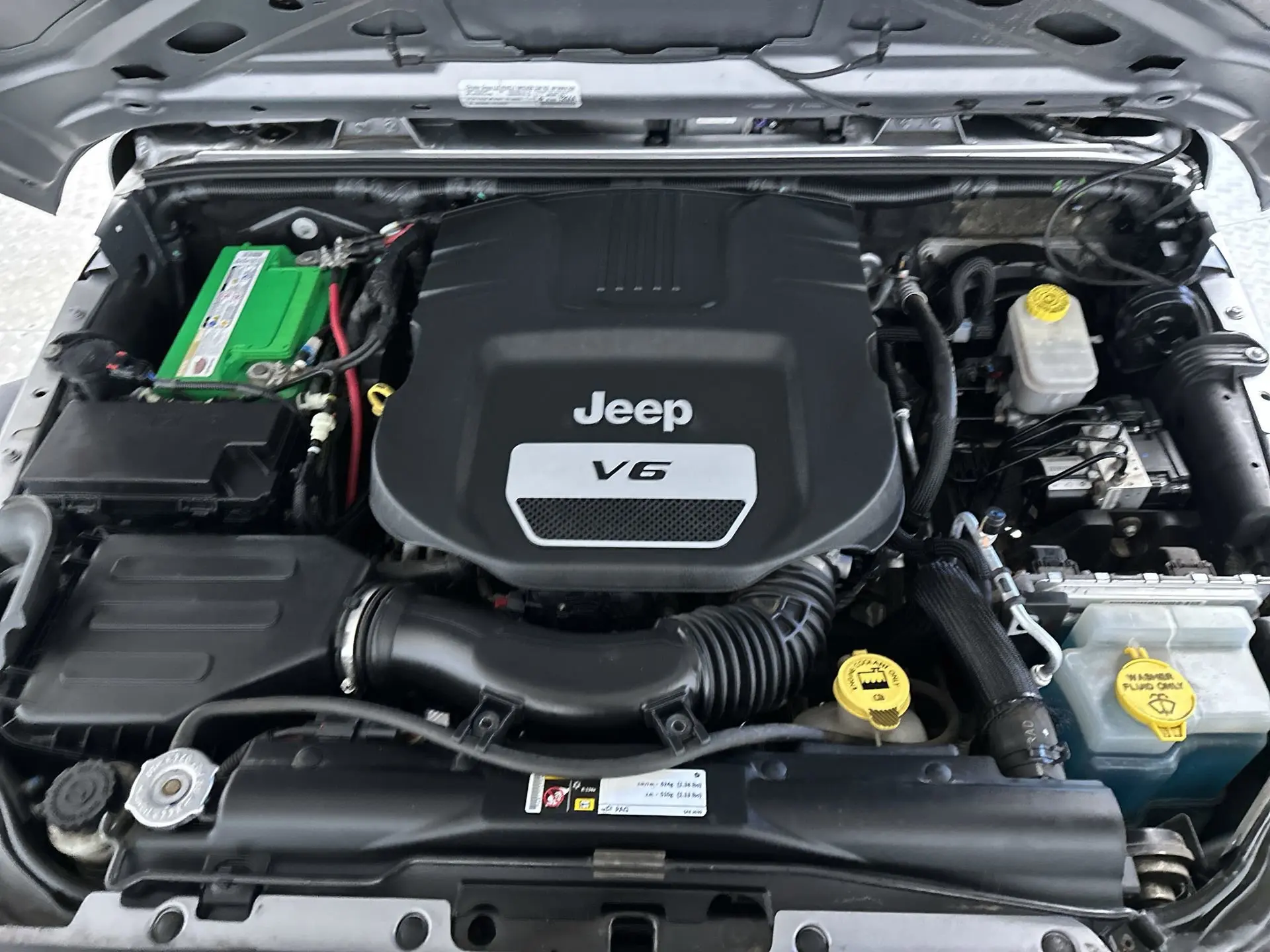 2015 Jeep Wrangler Unlimited Sport photo 22