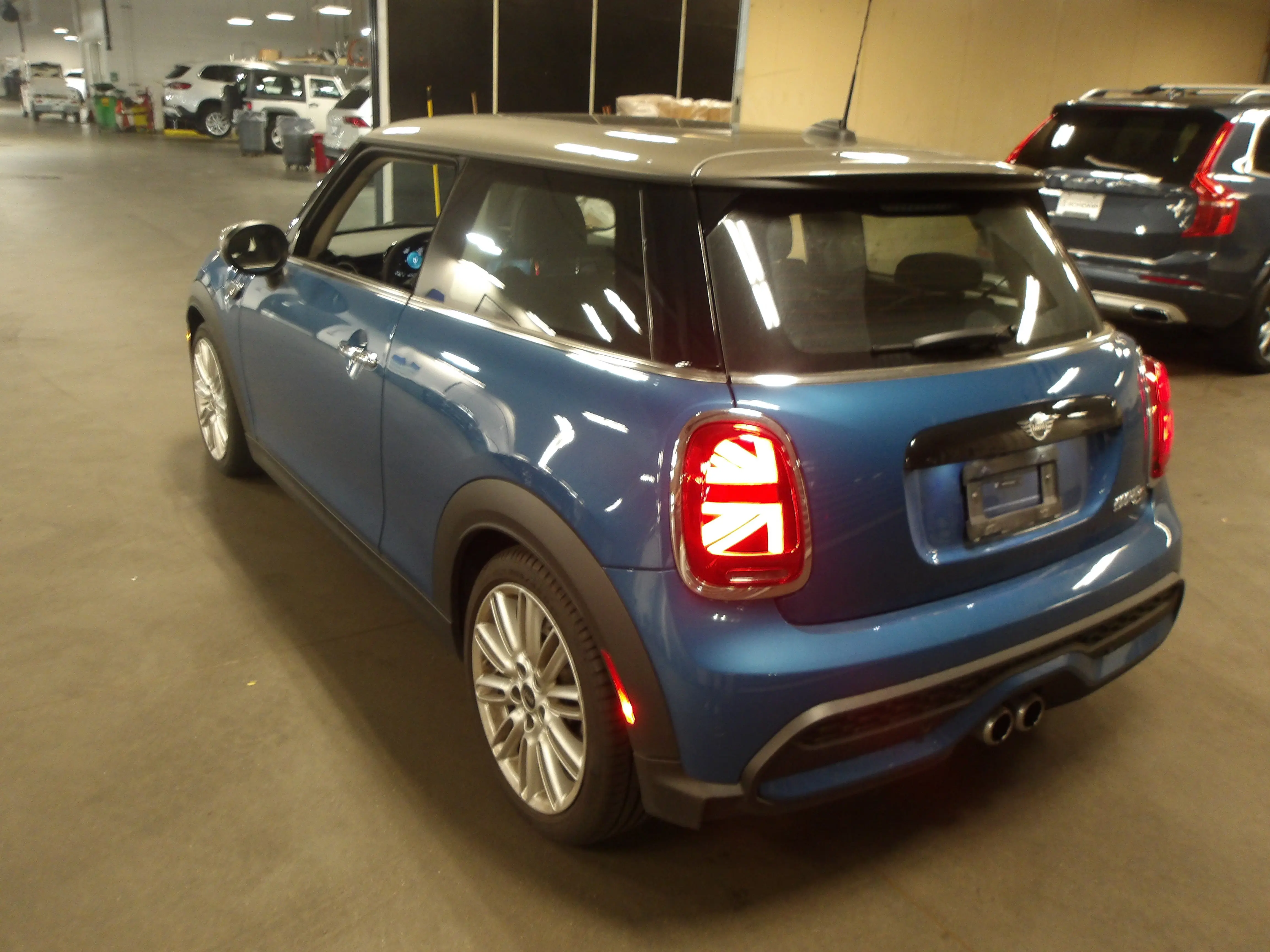 2024 Mini Cooper 2 Door Hardtop S photo 3