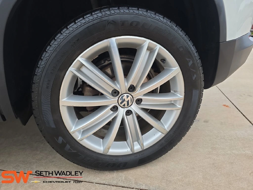 2016 Volkswagen Tiguan SE - Photo 32