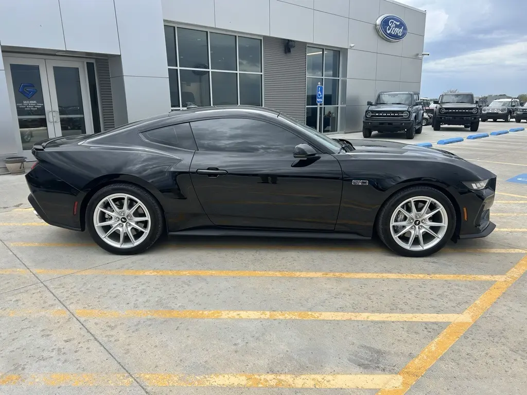 Used 2024 Ford Mustang GT Premium with VIN 1FA6P8CF8R5407655 for sale in Clay Center, KS