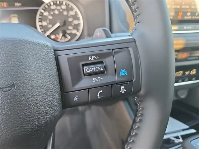 2026 Nissan Rogue SV photo 18