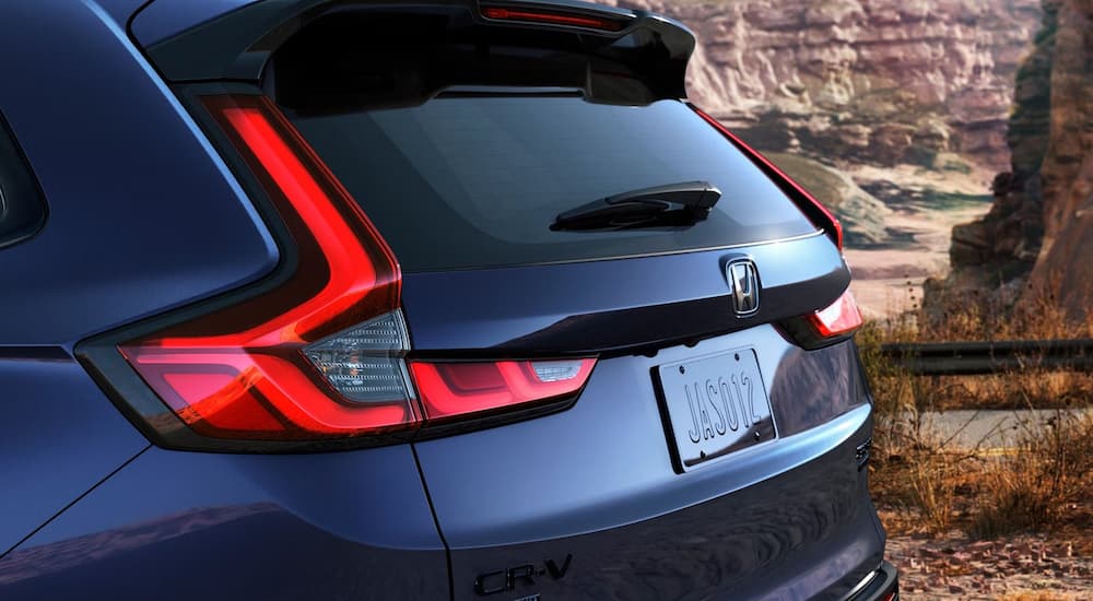 Rear brake light on a blue 2026 Honda CR-V