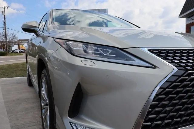 2021 Lexus RX 450h photo 3