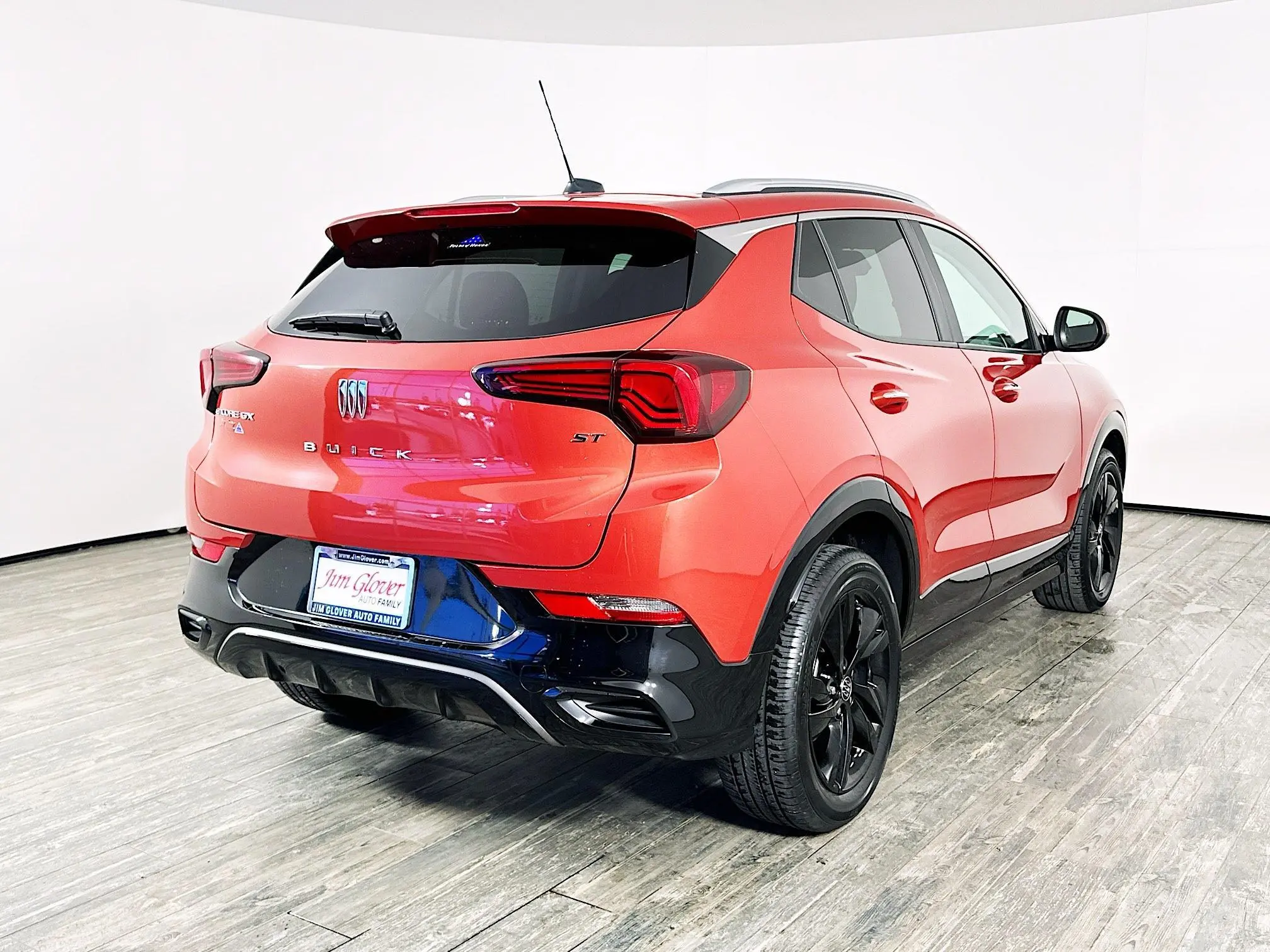2024 Buick Encore GX Sport Touring photo 5