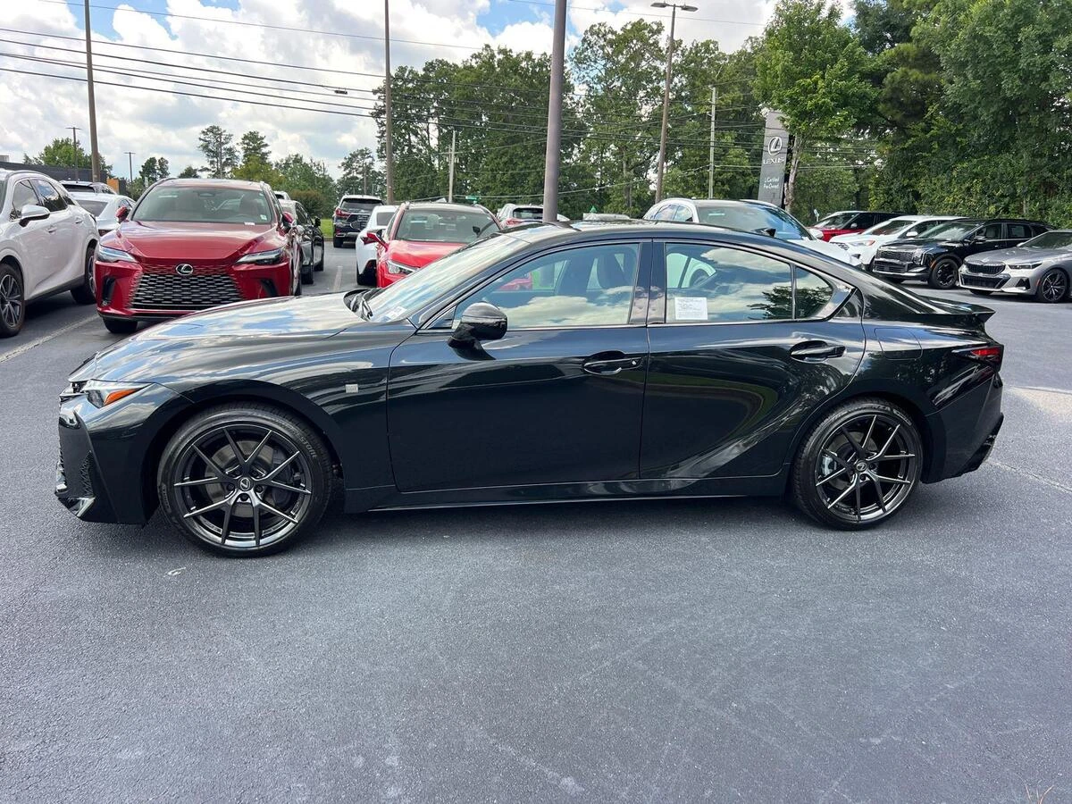2026 Lexus IS 350 F SPORT DESIGN - Photo 8