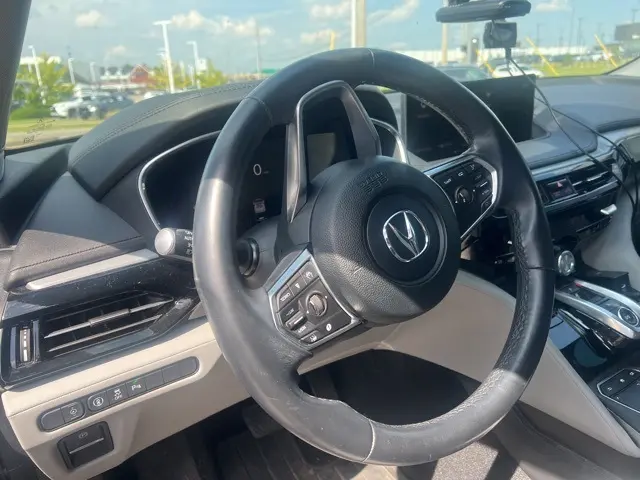 2022 Acura MDX Technology SH-AWD photo 12