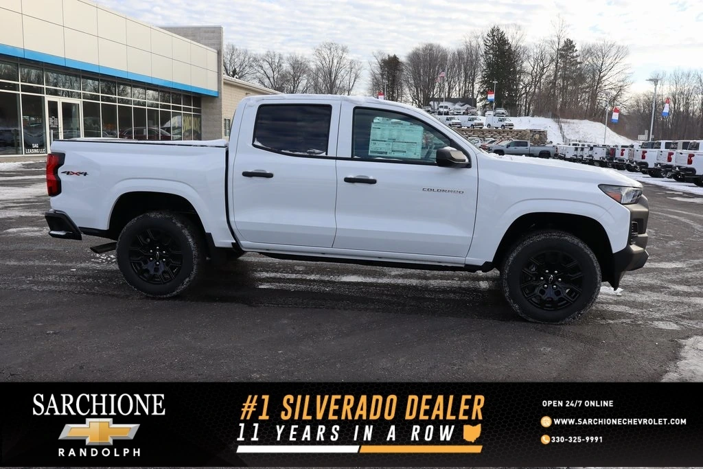 2026 Chevrolet Colorado Work Truck's photo