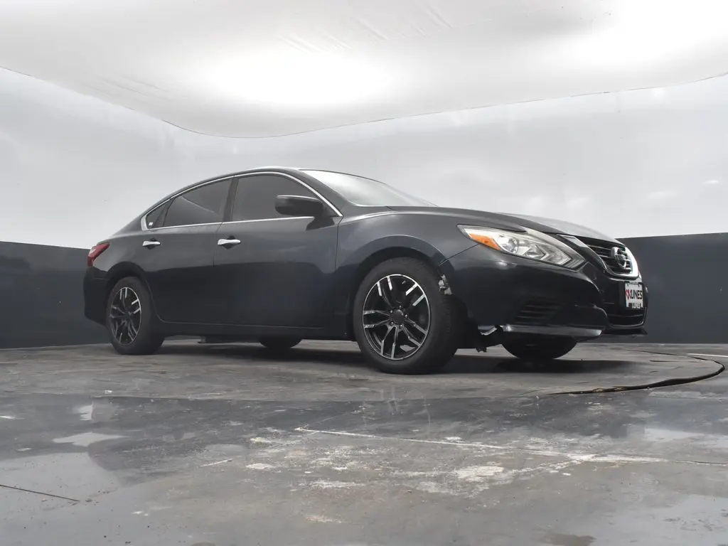 2016 Nissan Altima 2.5 S photo 40