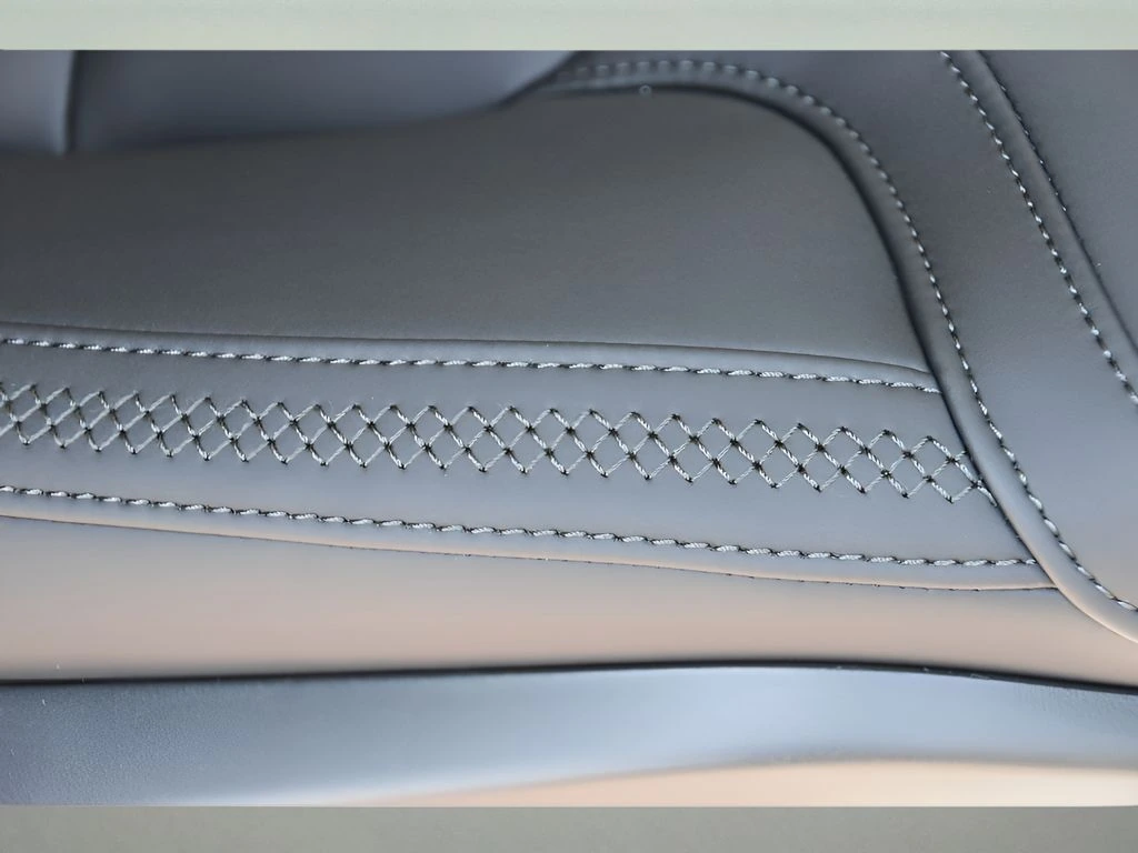 2026 Volvo - image 33