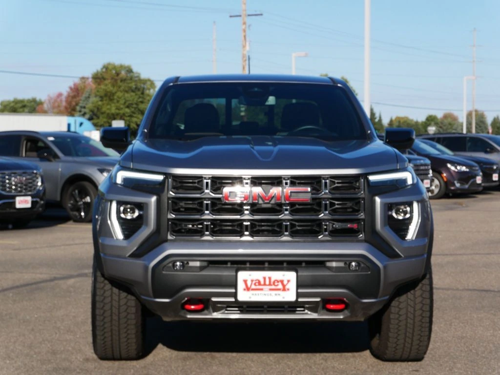 Used 2025 GMC Canyon AT4 with VIN 1GTP2DEK6S1201182 for sale in Hastings, Minnesota