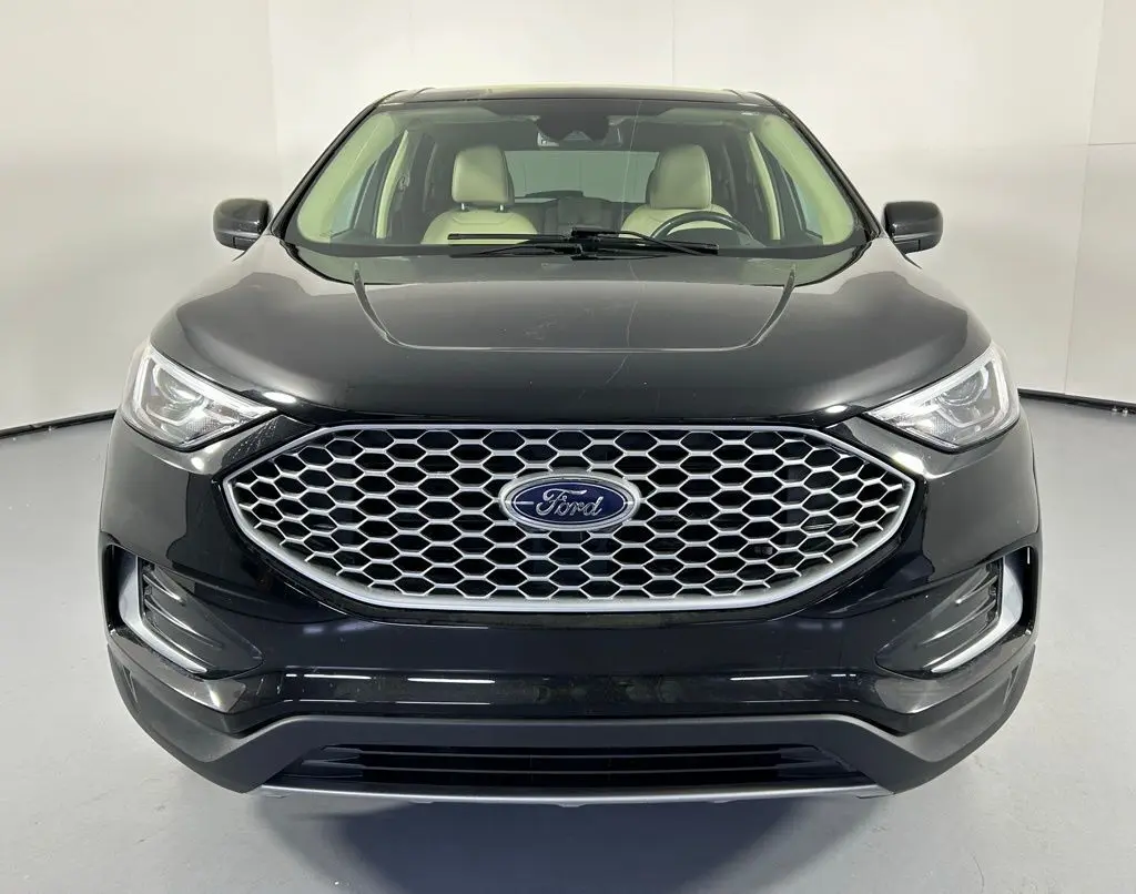 Used 2023 Ford Edge SEL with VIN 2FMPK4J95PBA01033 for sale in Ewing, NJ