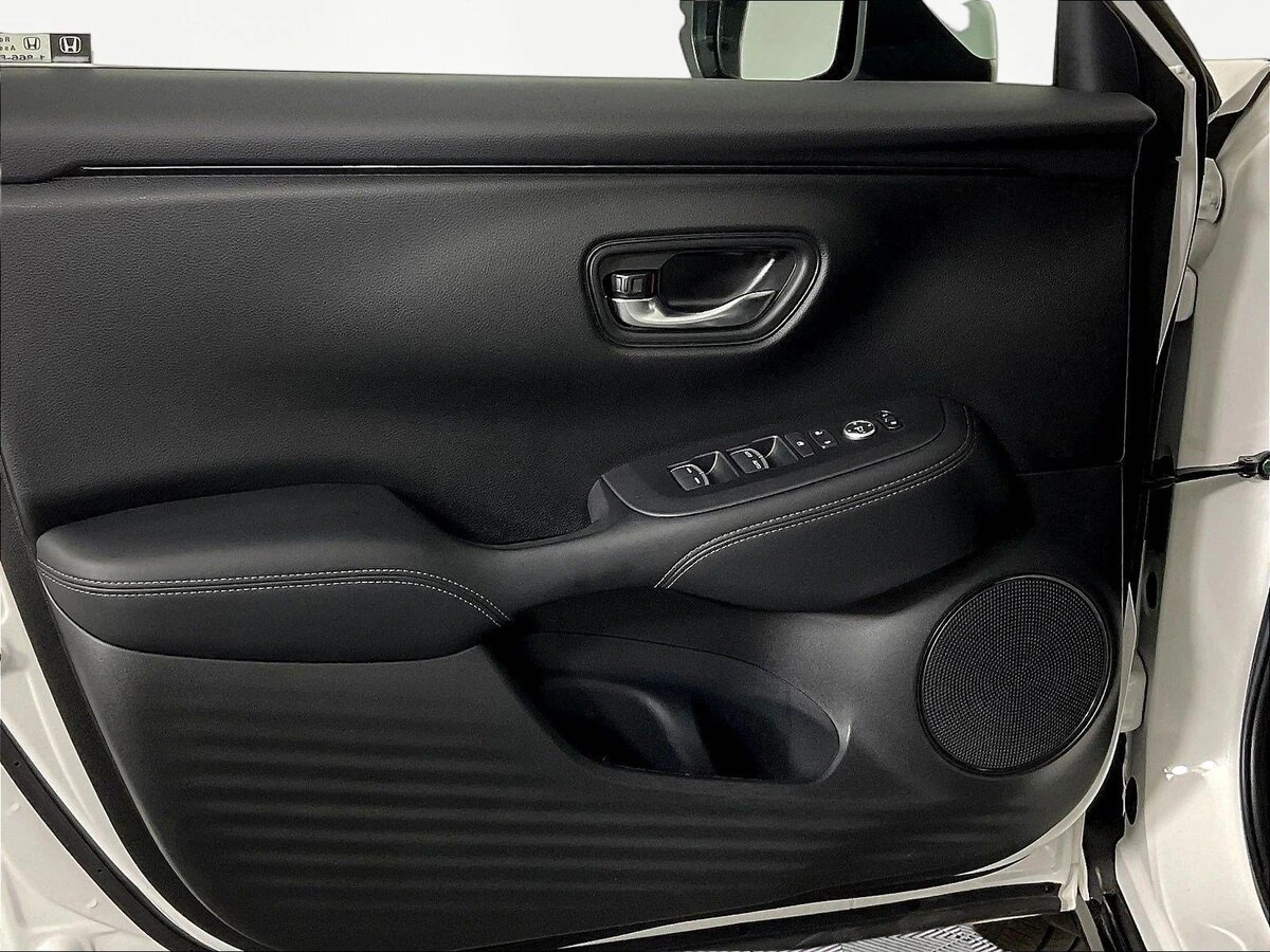 2025 Honda HR-V EX-L - Photo 20