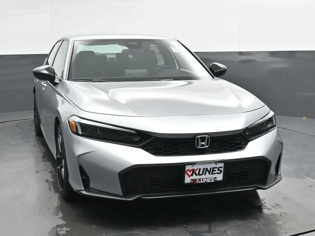 2026 Honda Civic Sport photo 4