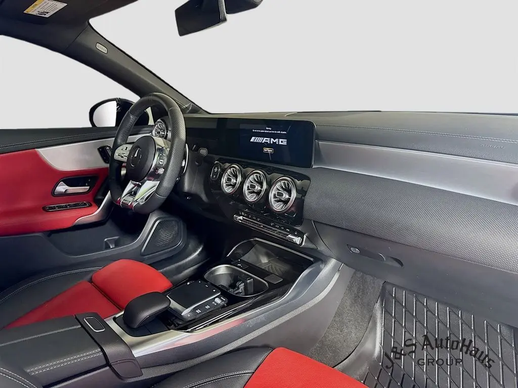 2021 Mercedes Benz A AMG 35 4MATIC photo 32