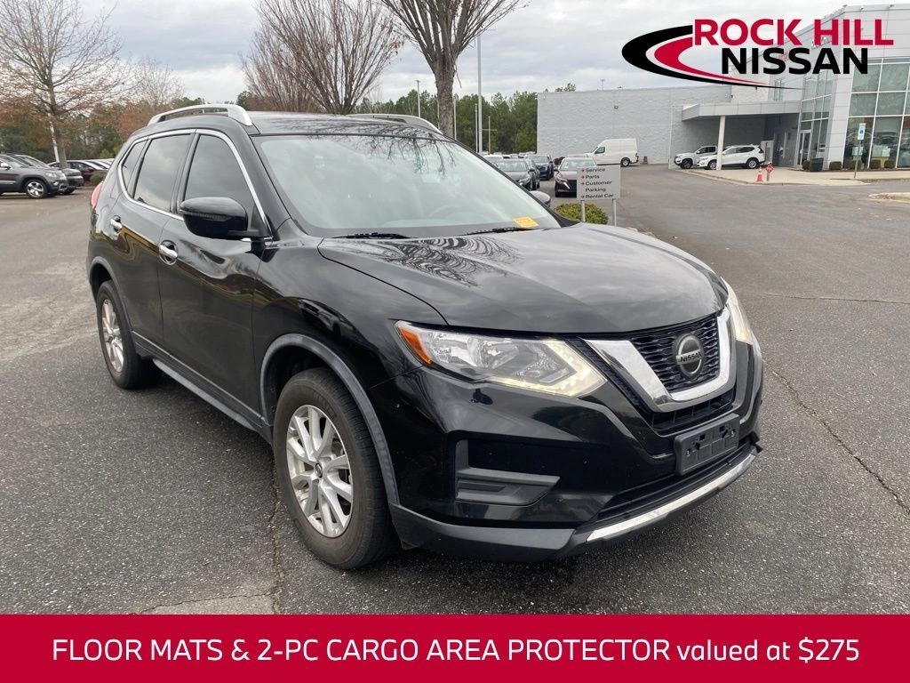 2018 Nissan Rogue SV's photo