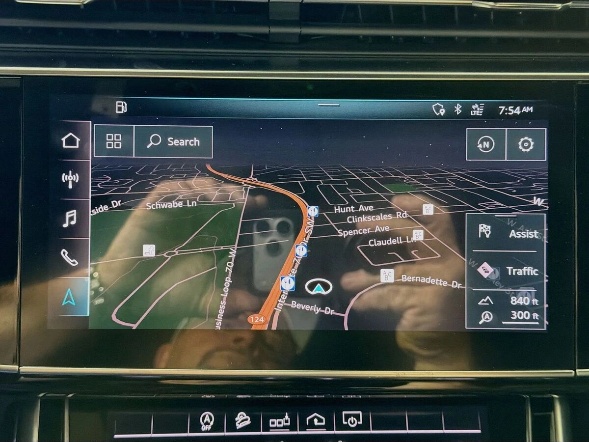 2019 Audi Q8 Premium Plus - Photo 17
