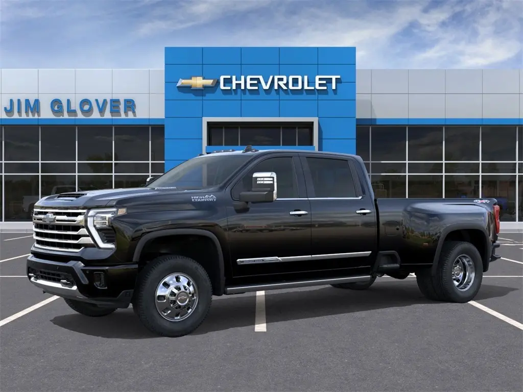 2026 Chevrolet Silverado 3500HD High Country photo 2
