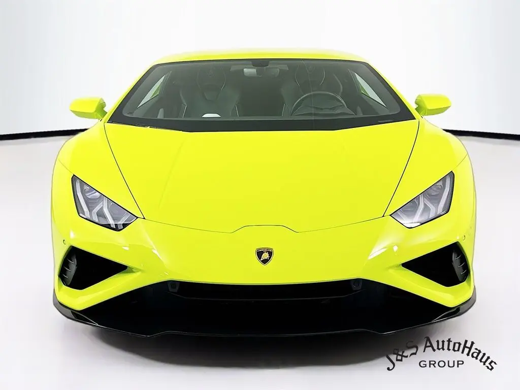 Used 2022 Lamborghini Huracan EVO with VIN ZHWUF5ZF5NLA18384 for sale in Ewing, NJ
