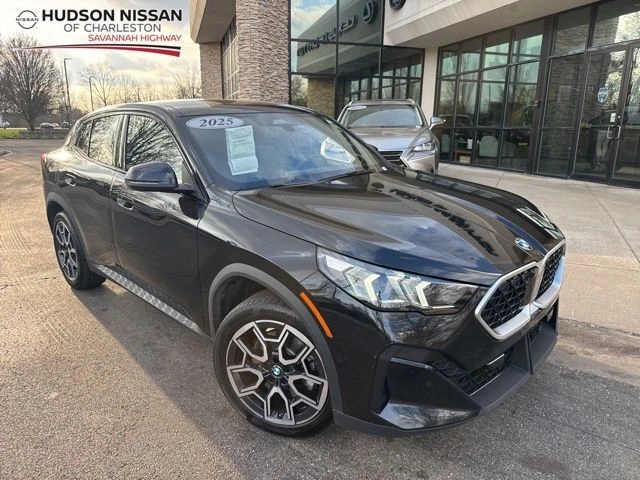2025 BMW X2 xDrive28i's photo