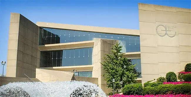 INFINITI at Broadway in Akron