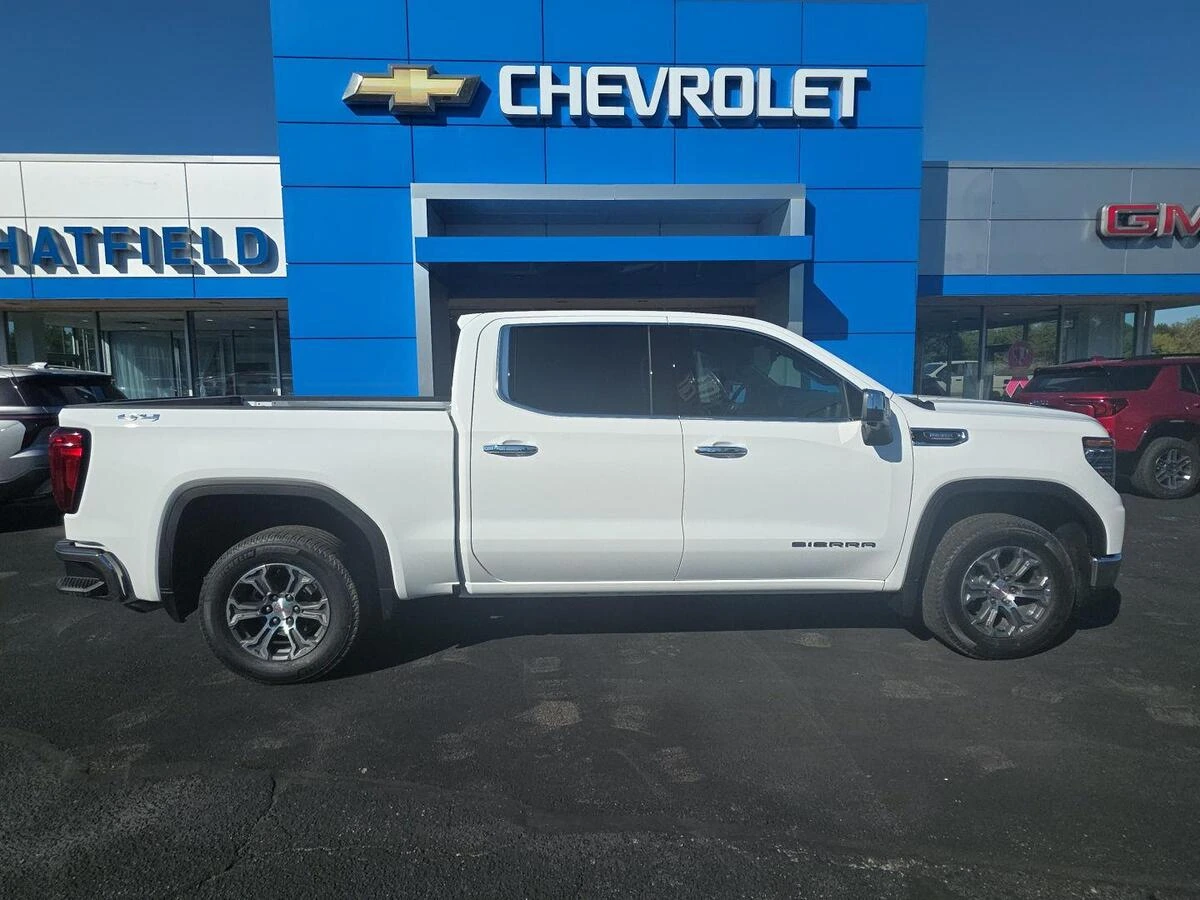 2026 GMC Sierra 1500 SLT