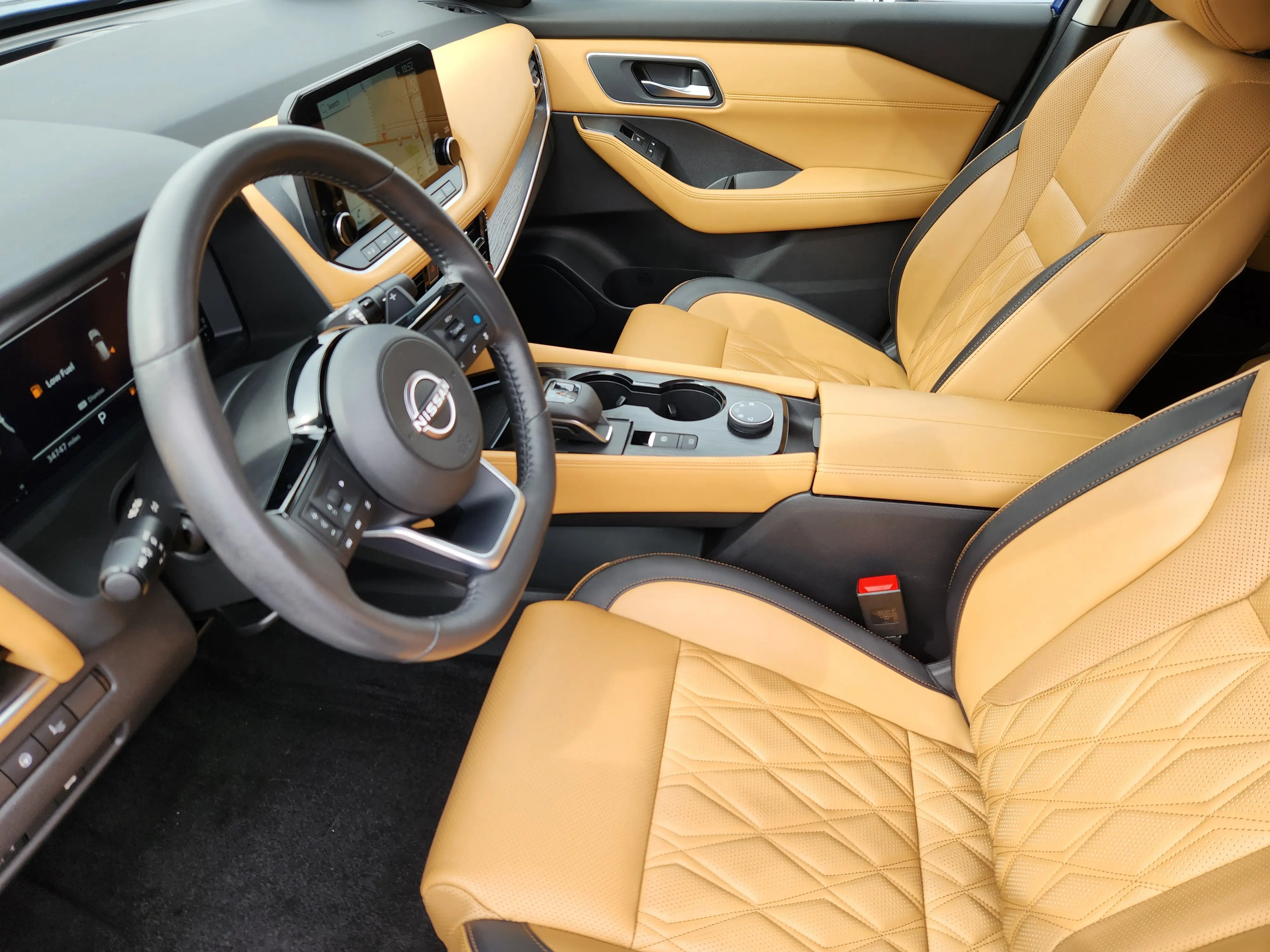 2023 Nissan Rogue Platinum photo 4