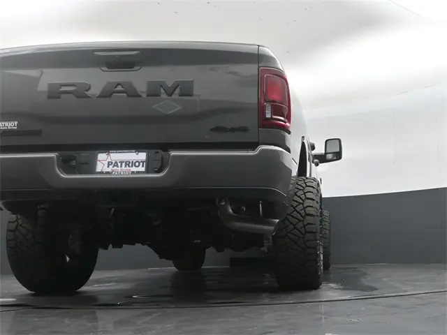 2025 Ram 2500 Laramie photo 34