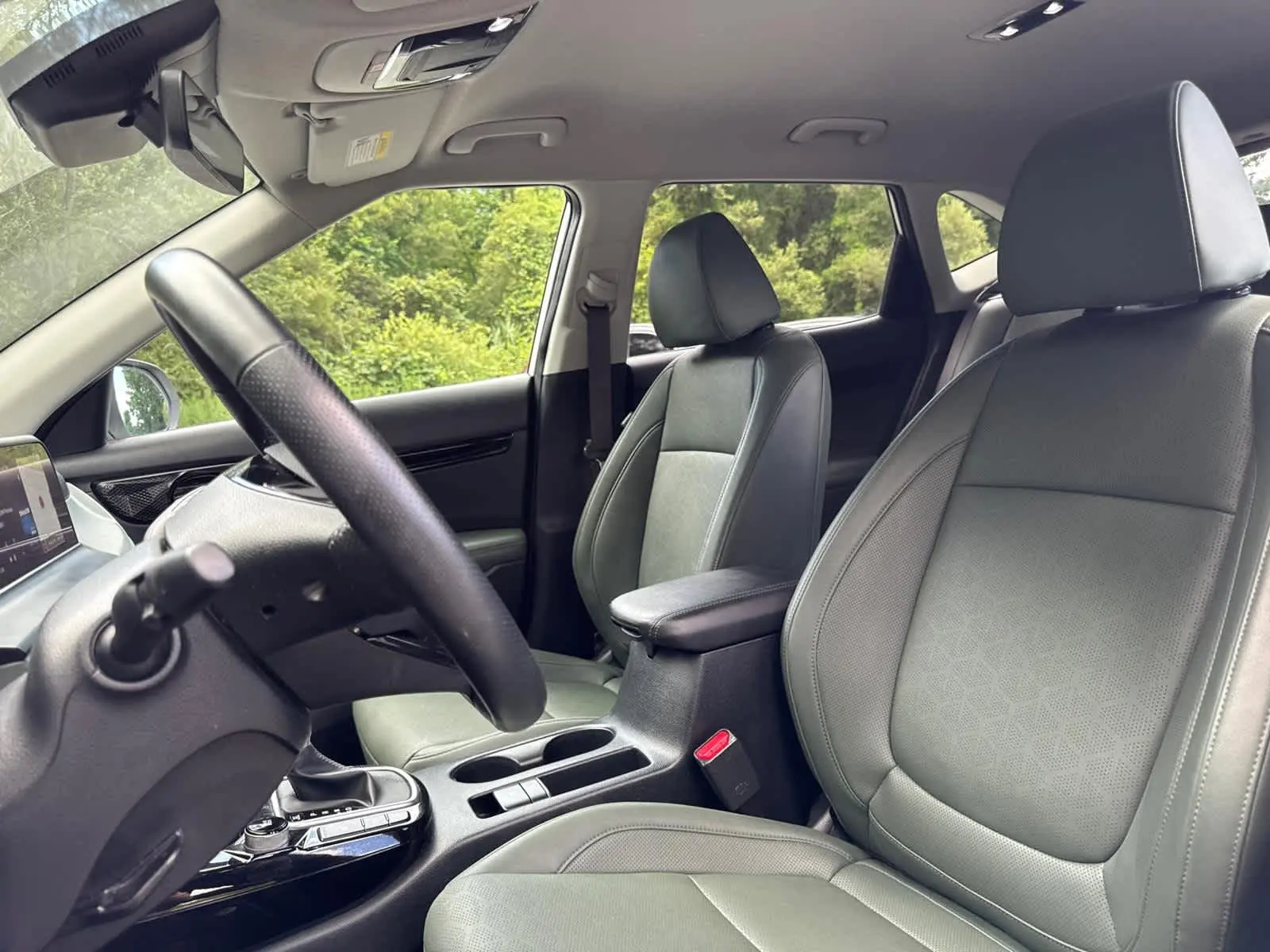 2024 Kia Seltos SX photo 10