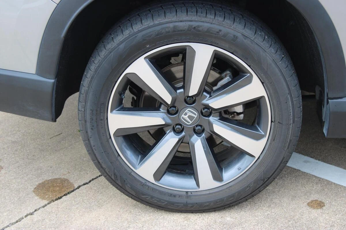 2025 Honda Pilot Touring - Photo 11