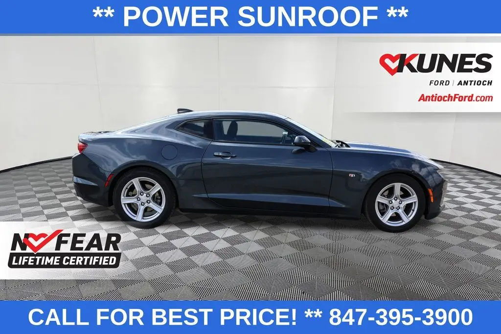 Used 2023 Chevrolet Camaro 1LT with VIN 1G1FB1RX5P0147444 for sale in Antioch, IL