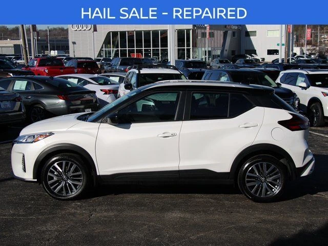 Used 2024 Nissan Kicks SV with VIN 3N1CP5CV0RL560553 for sale in Kansas City