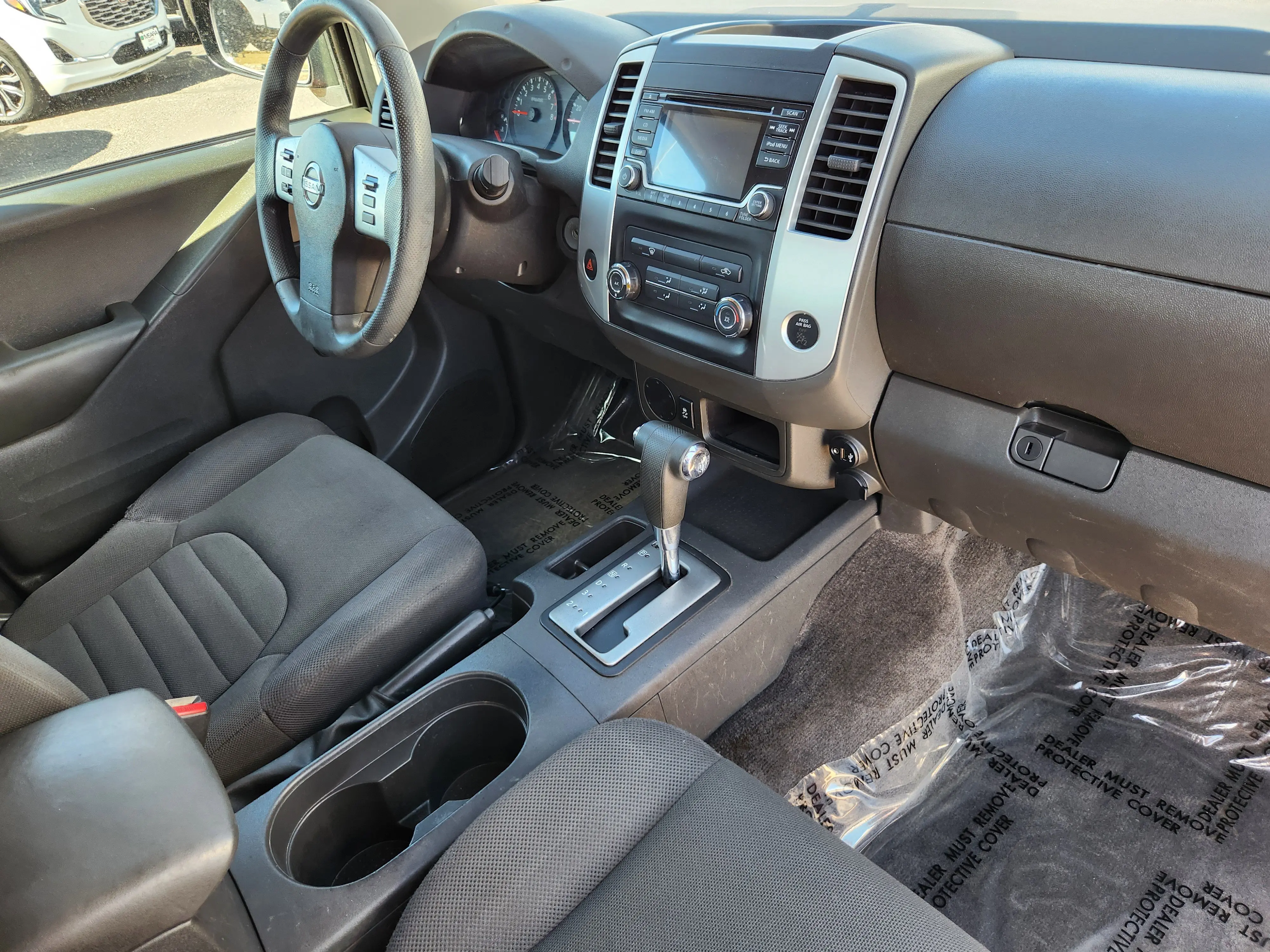 2018 Nissan Frontier King Cab S photo 9