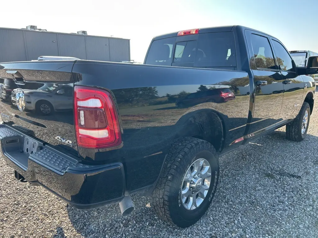 2024 Ram 2500 Laramie photo 2