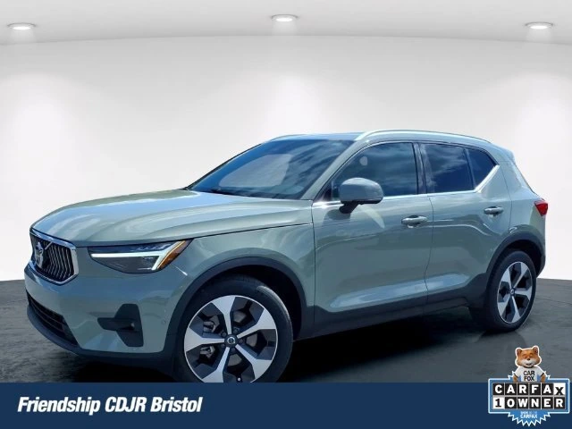 2025 Volvo XC40