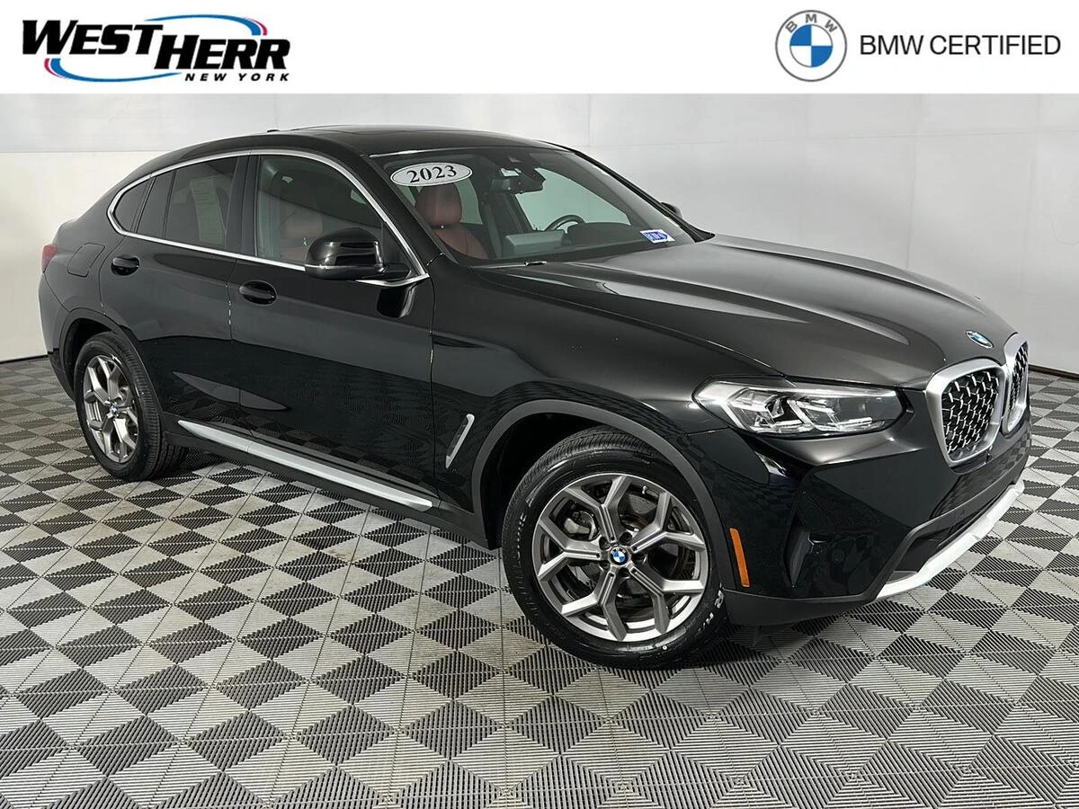 2023 BMW X4