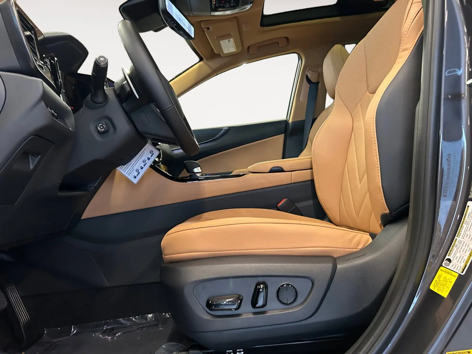 2025 Lexus NX 350 Luxury AWD photo 9