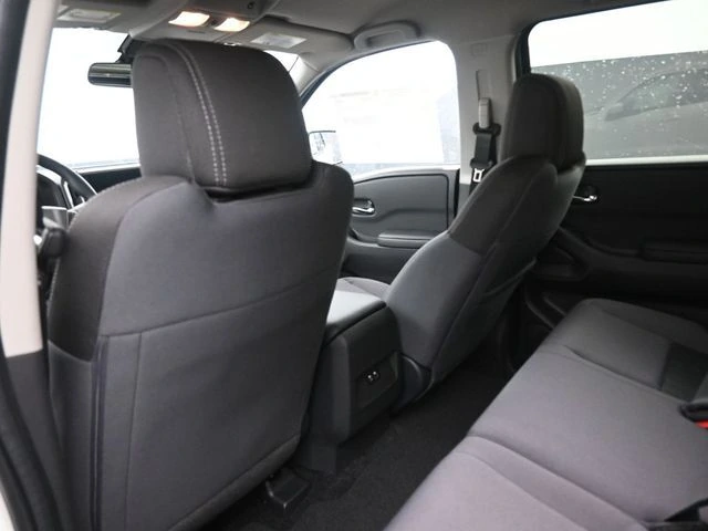 2026 Nissan Frontier SV - Photo 10