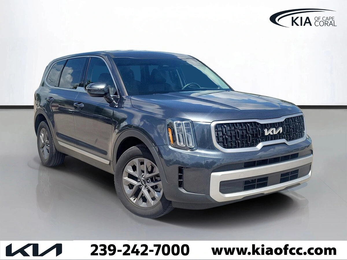 2024 Kia Telluride LX FWD's photo