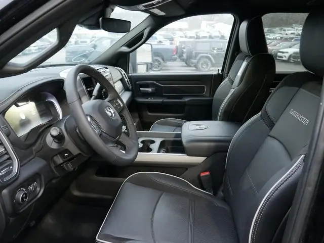 2025 Ram 2500 Laramie photo 3