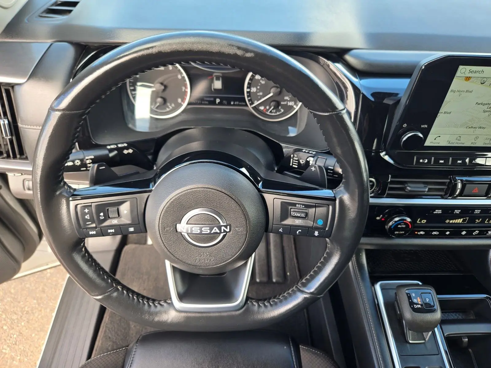 2024 Nissan Pathfinder SL photo 27