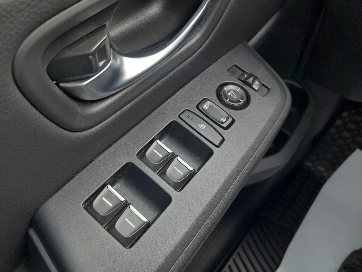 2025 Honda Pilot Sport - Photo 33