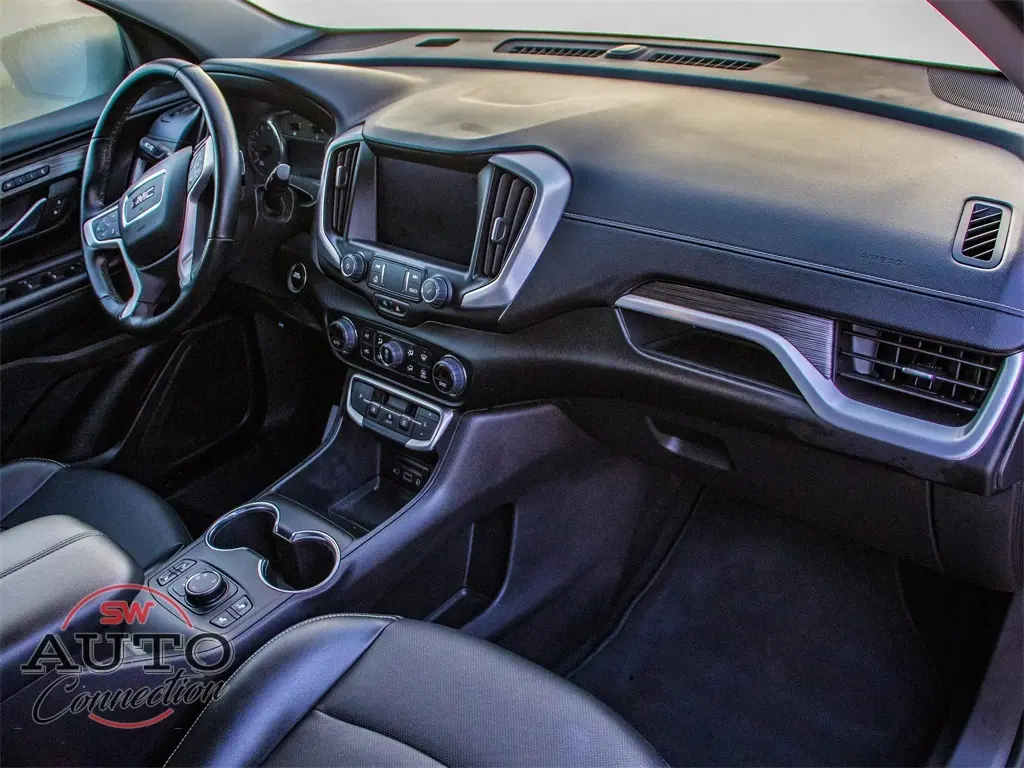 2024 Gmc Terrain SLT photo 11