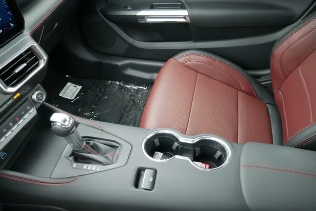 2025 Ford Mustang EcoBoost Premium photo 14
