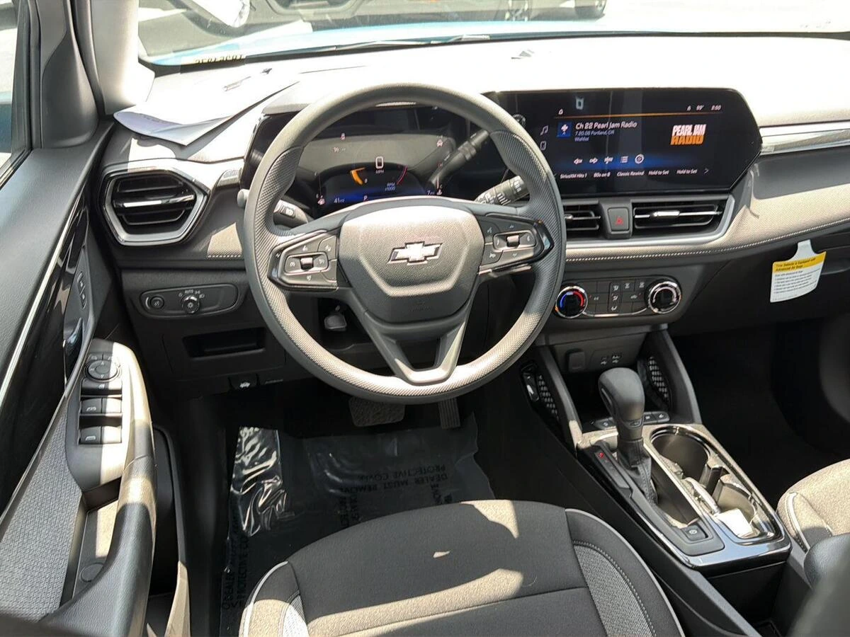 2026 Chevrolet Trailblazer LS - Photo 18