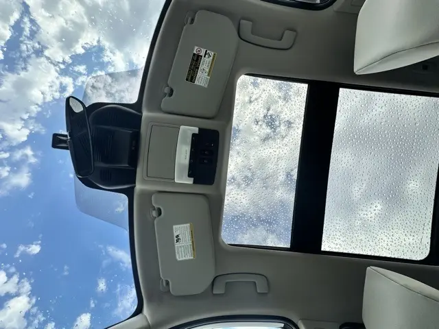 2026 Nissan Rogue SV photo 27